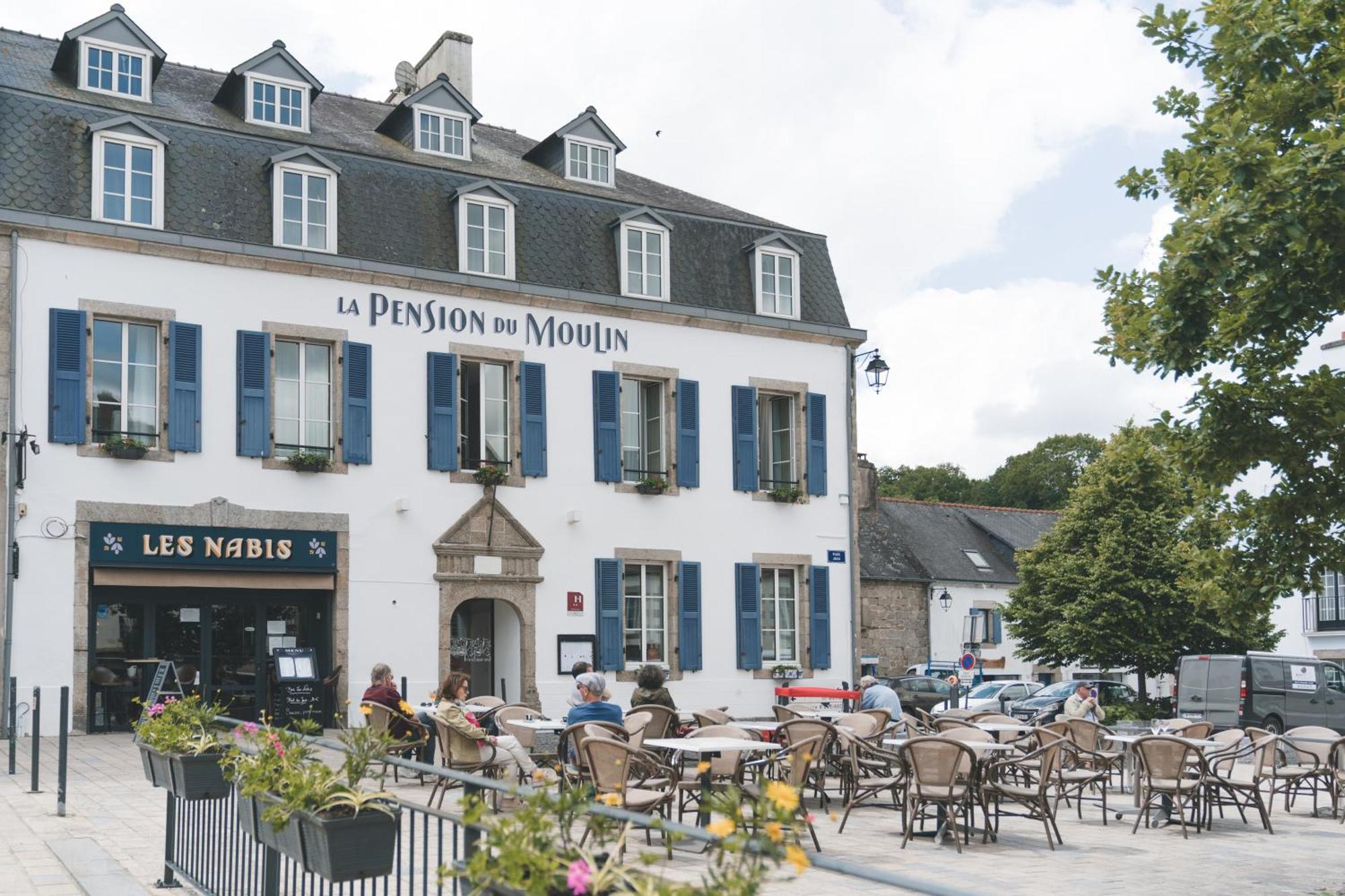 Logis Hotel Et Restaurant La Pension Du Moulin Pont-Aven Exteriör bild